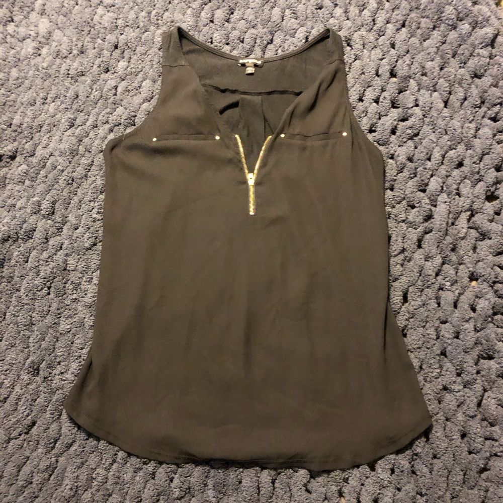 Like new Express shirt / black with gold / size M